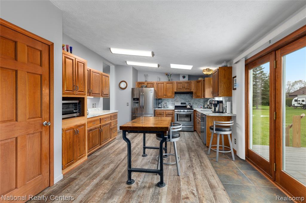 880 West Avenue, Big Rapids, MI 49307 — Photo 7