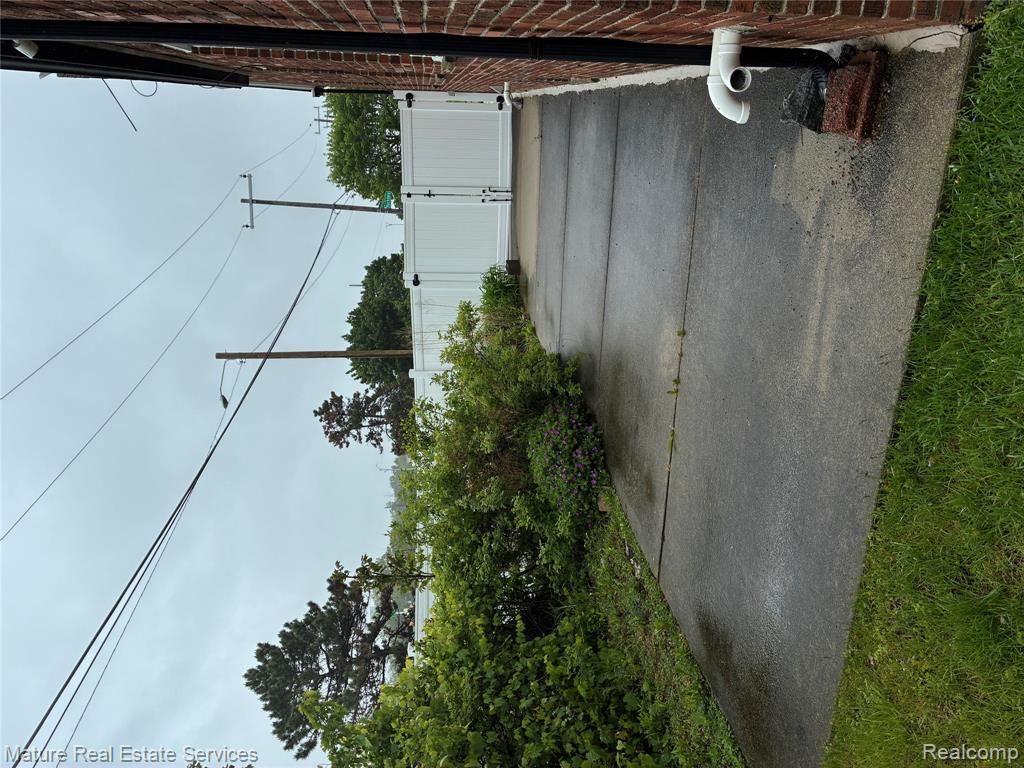 13585 Rockdale Street, Detroit, MI 48223 — Photo 10