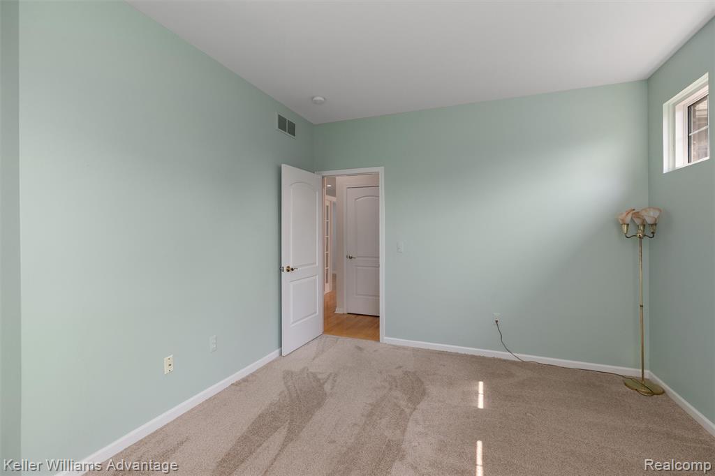 50003 Samuel Court, Shelby Twp, MI 48317 — Photo 24