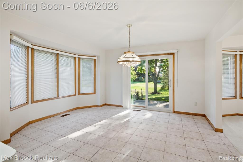 46547 Glen Eagle Drive, Utica, MI 48315 — Photo 23