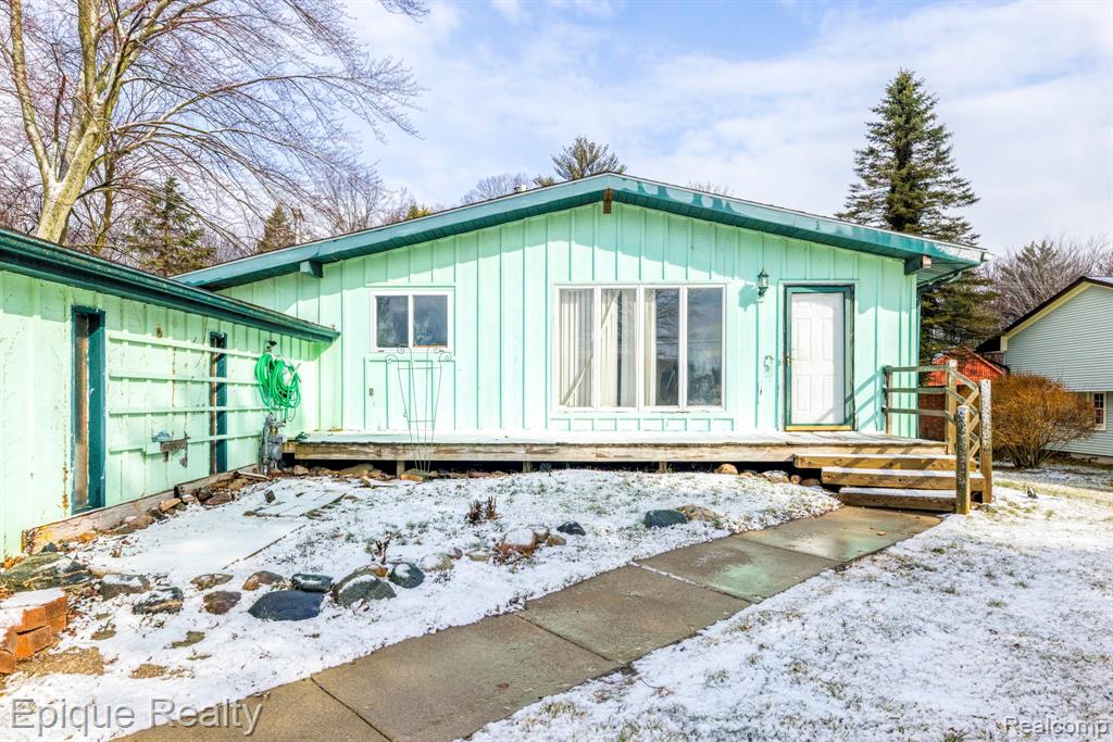 4404 N River Road, Fort Gratiot, MI 48059 — Photo 2