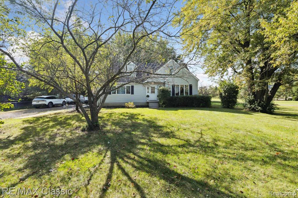49035 Geddes Road, Canton, MI 48188 — Photo 4