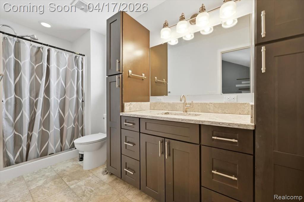 17482 Sunny Crest Drive, Romulus, MI 48174 — Photo 20