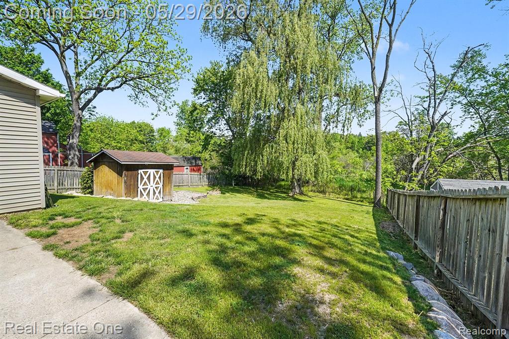 410 North Street, Holly, MI 48442 — Photo 22