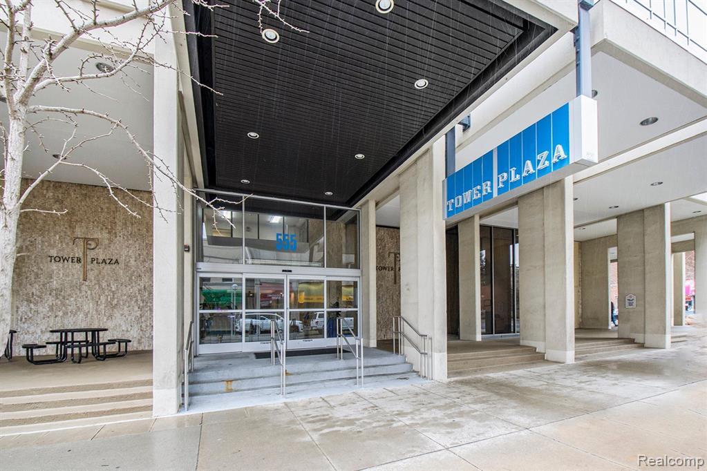 555 E. William Street, 12i, Ann Arbor, MI 48104 — Photo 2