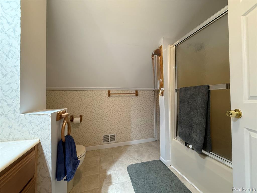 835 N Lake George Road, Attica, MI 48412 — Photo 18