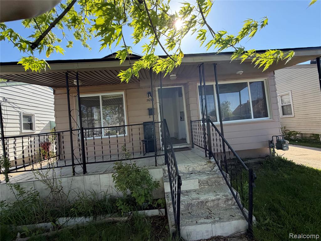 5698 Greenview Avenue, Detroit, MI 48228 — front exterior