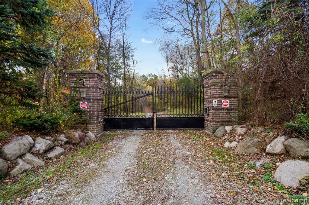 2631 Lakeville Road, Oxford, MI 48370 — Photo 62