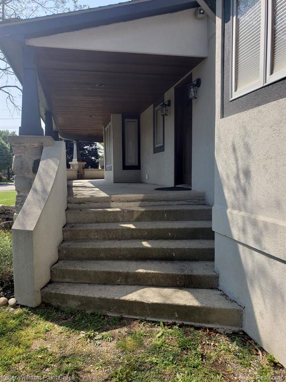 582 W HAMLIN Road, Rochester Hills, MI 48307 — Photo 34