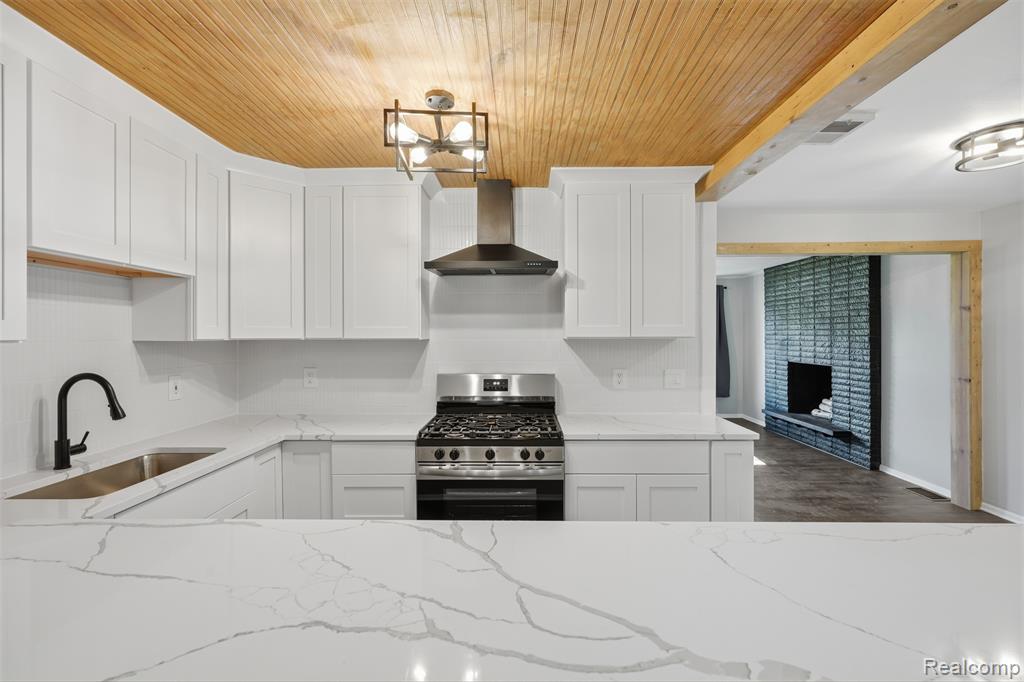 9081 Marlowe Avenue, Plymouth, MI 48170 — Photo 9