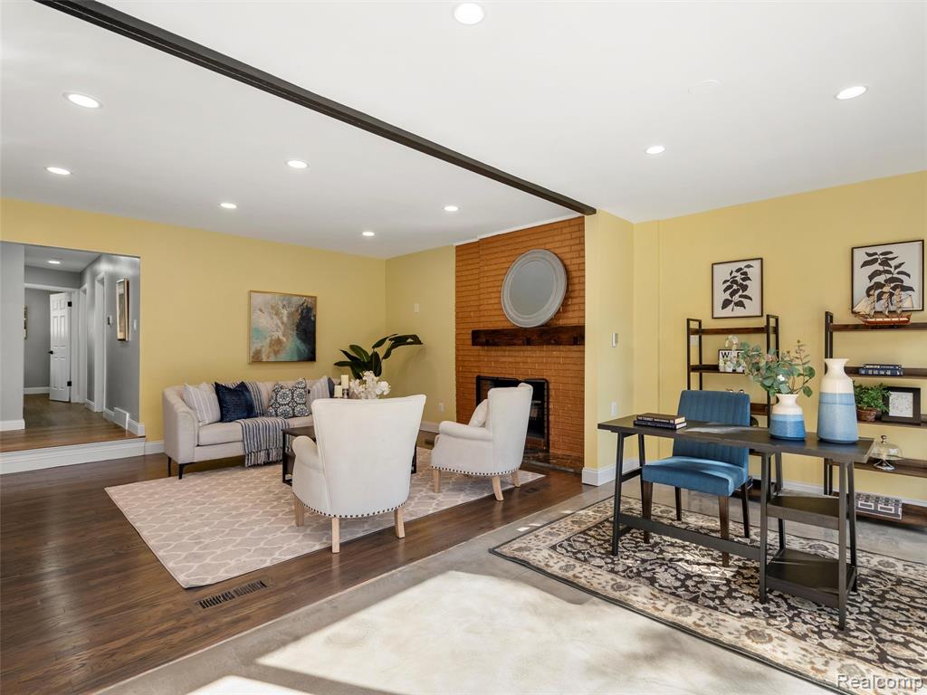 4041 Yorba Linda Boulevard, Royal Oak, MI 48073 — Photo 22