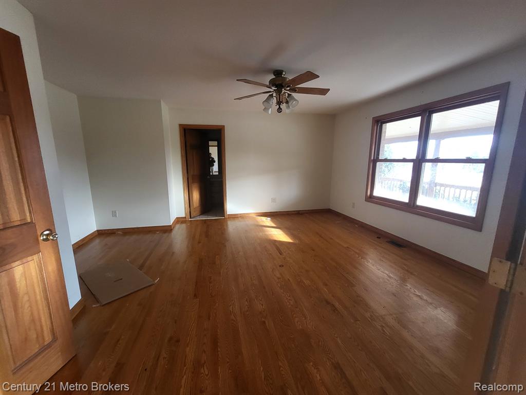 5180 Piersonville Road, Columbiaville, MI 48421 — Photo 5