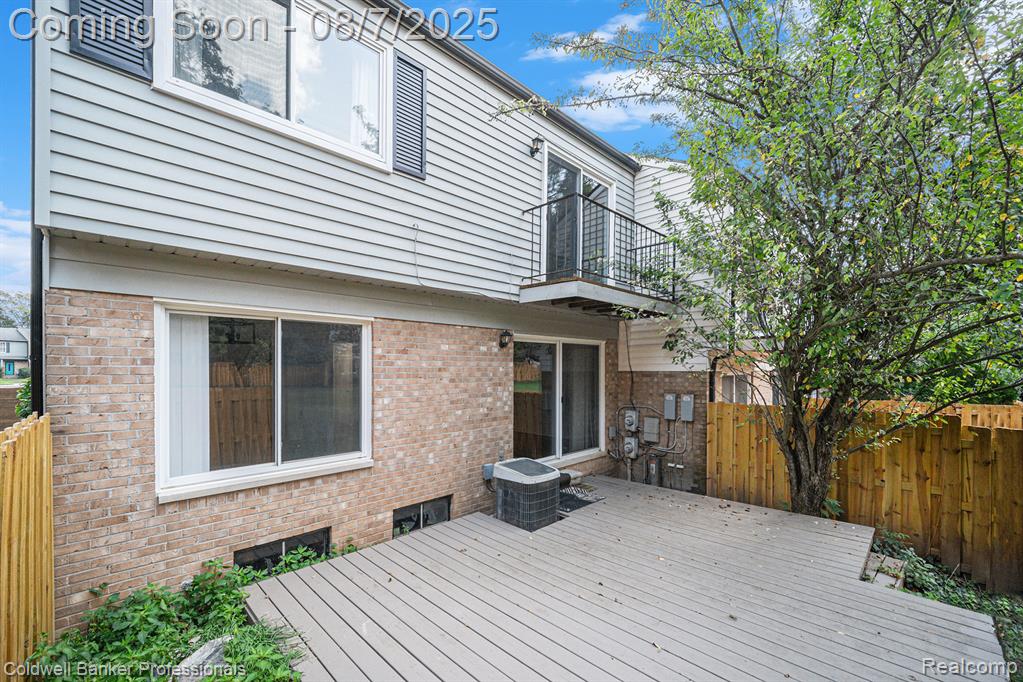 3543 Burbank Drive, Ann Arbor, MI 48105 — Photo 27