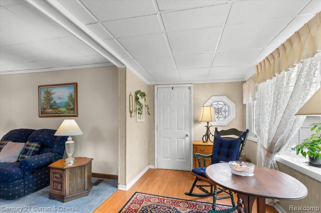 5625 HARDING Street, Dearborn Heights, MI 48125 — Photo 10