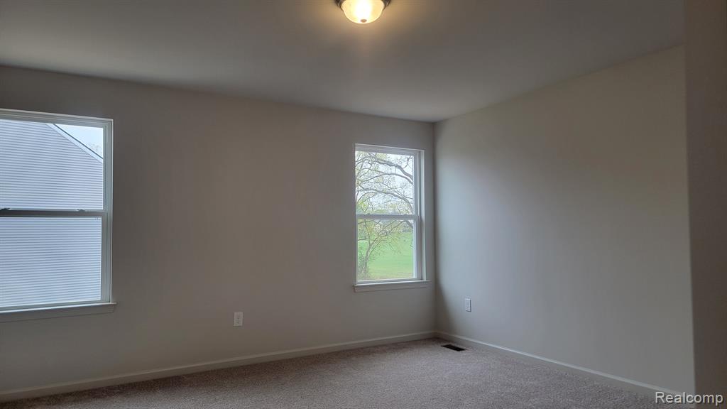 26729 INTERNATIONAL Drive, South Lyon, MI 48178 — Photo 20