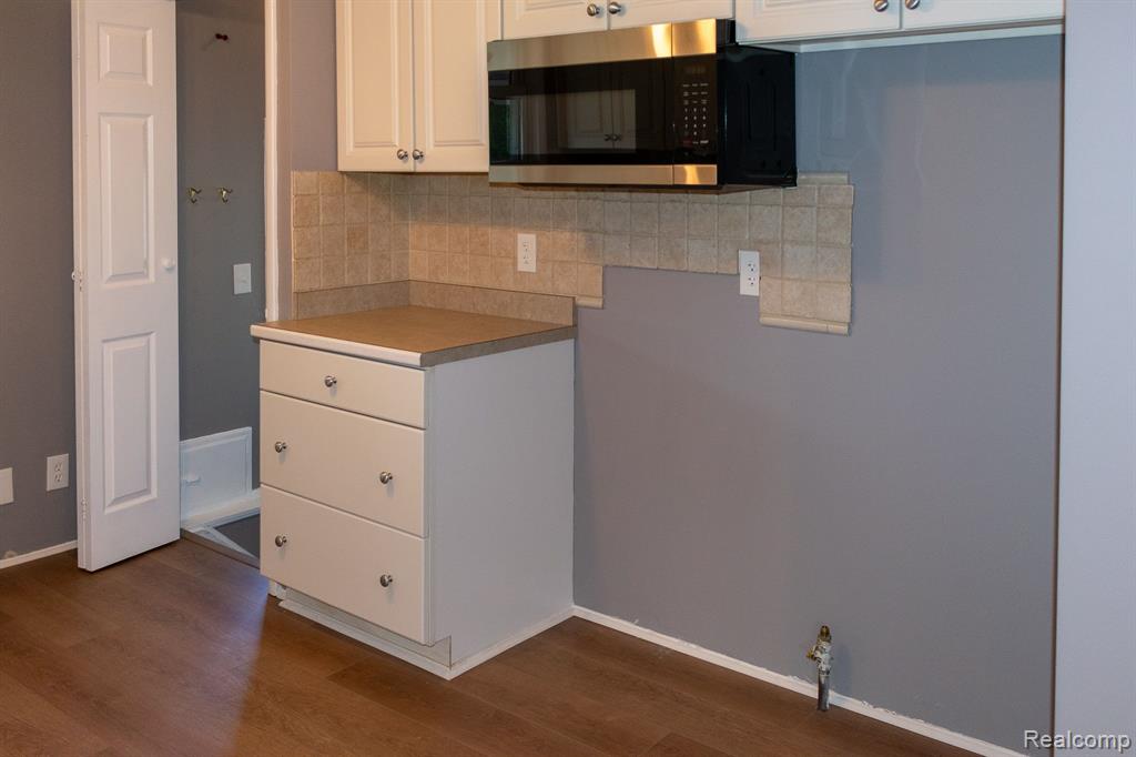 629 N VERMONT Avenue, Royal Oak, MI 48067 — Photo 4
