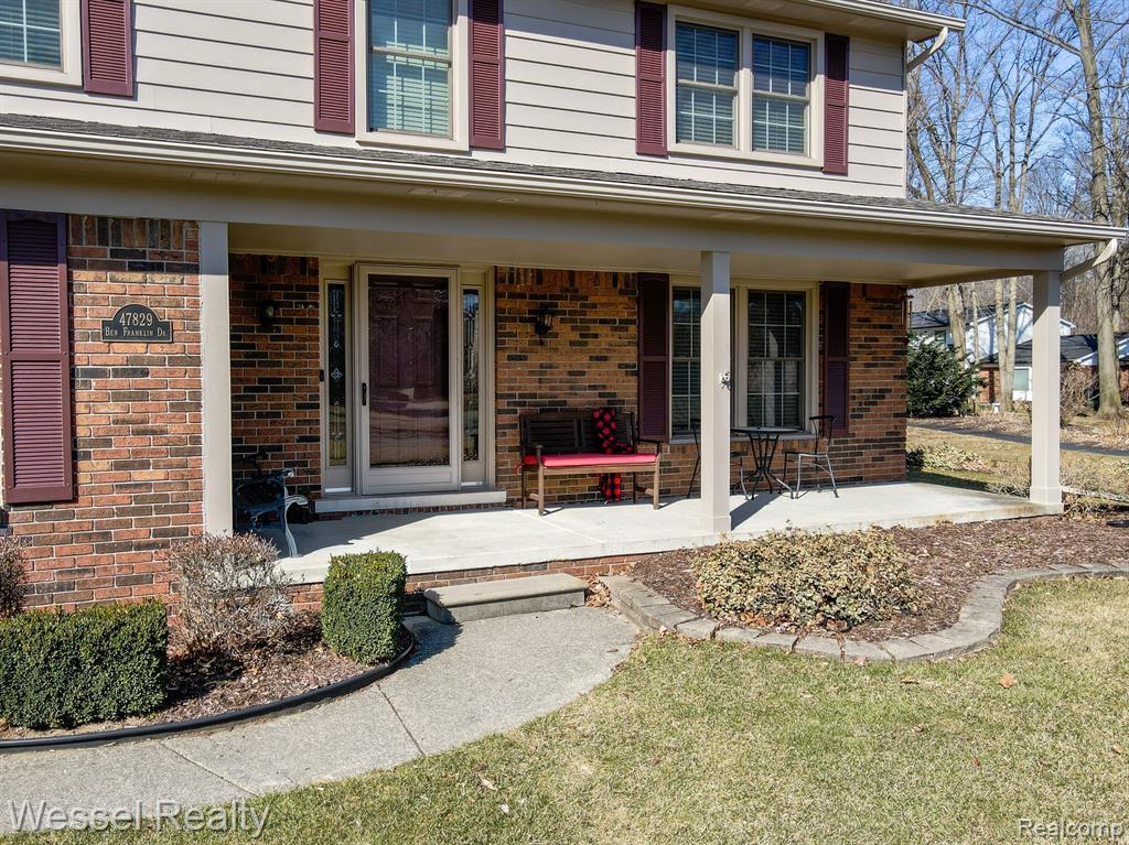 47829 BEN FRANKLIN Drive, Shelby Twp, MI 48315 — Photo 45