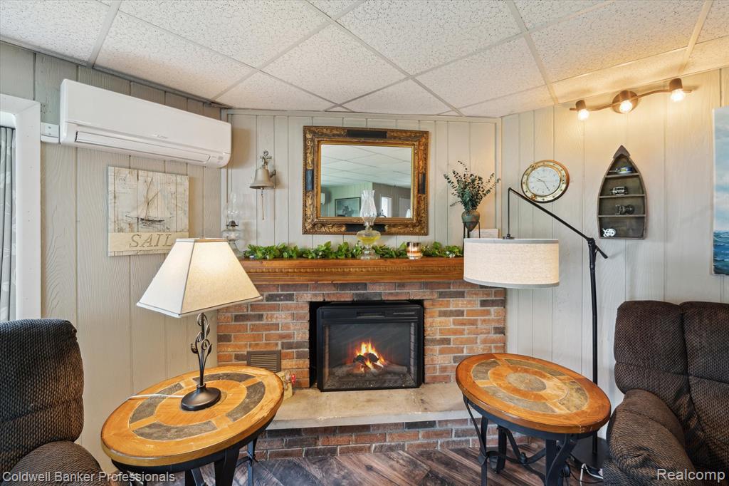 6479 W Court Street, Flint, MI 48532 — Photo 6