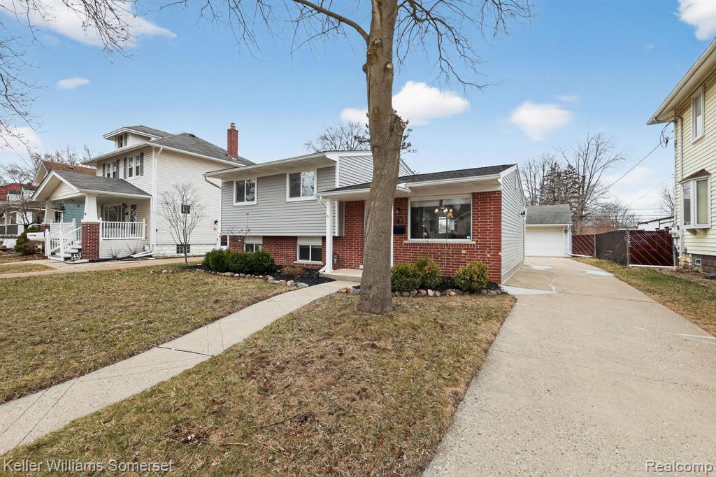183 Washington Street, Mount Clemens, MI 48043 — Photo 2