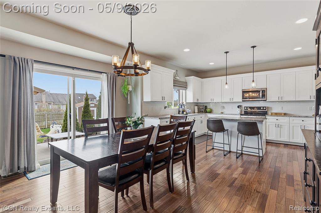 20620 Misty Brook Court, Macomb, MI 48044 — Photo 4