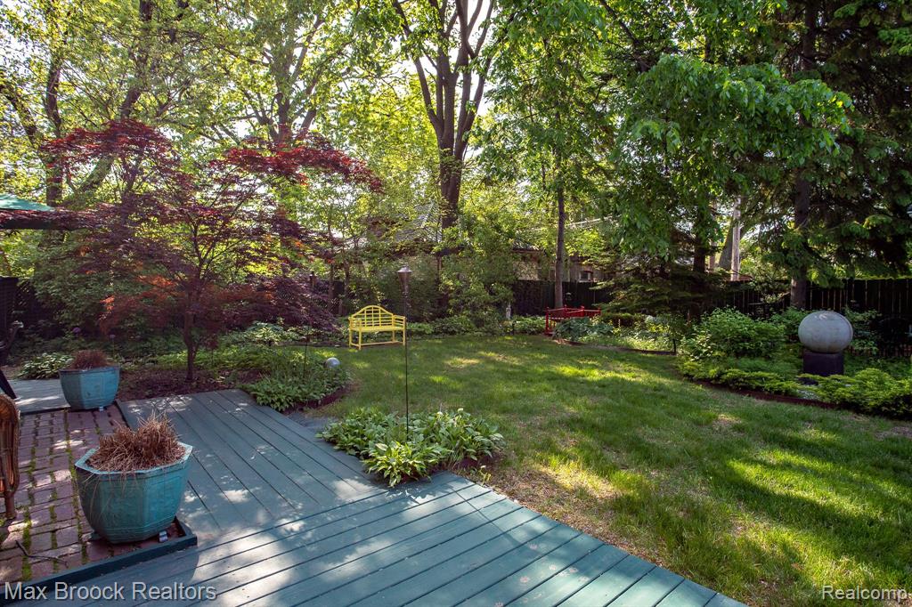 736 CHICAGO Boulevard, Detroit, MI 48202 — Photo 82