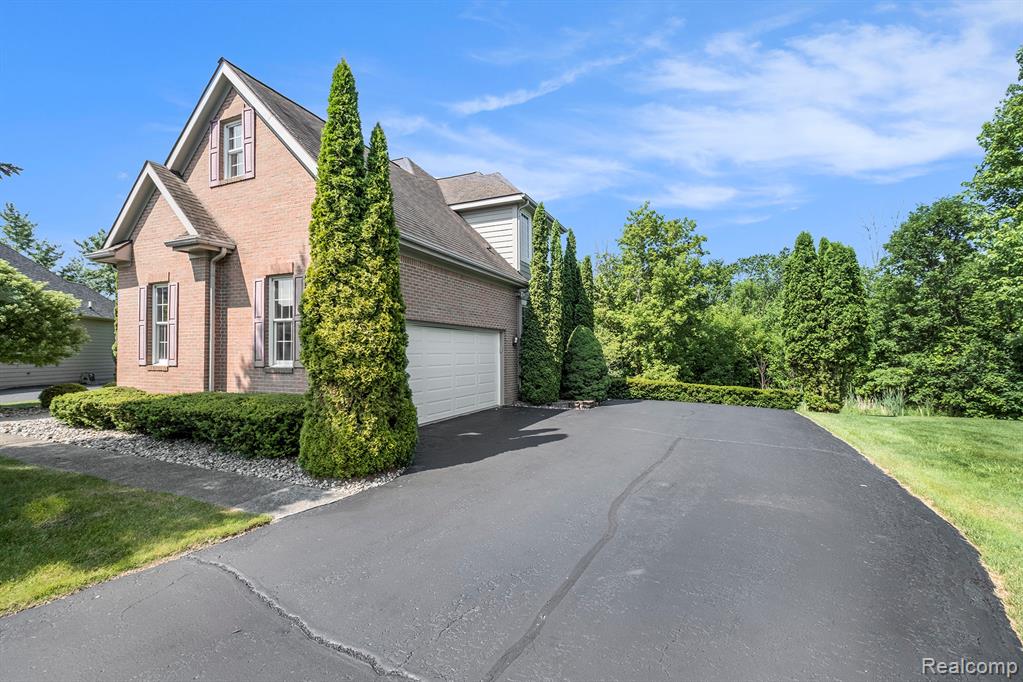 6161 Golfside Court, Grand Blanc, MI 48439 — Photo 5