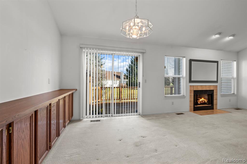 250 Winding Brook, Commerce Twp, MI 48390 — Photo 8