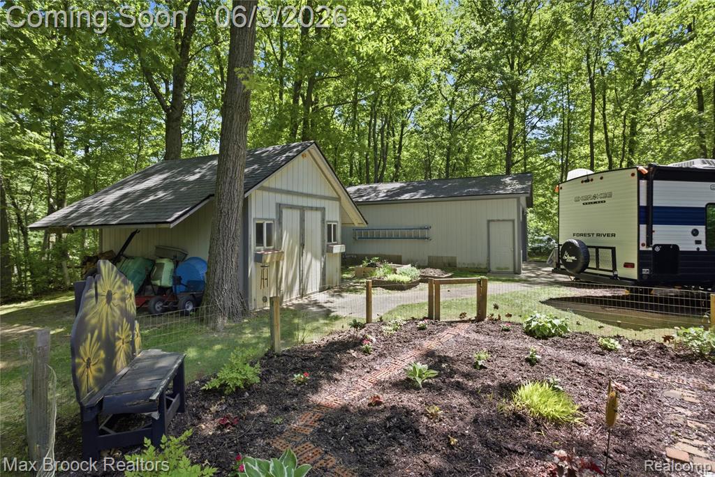 4457 Fettig Trail, White Lake, MI 48383 — Photo 41