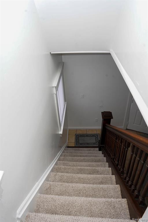 81 WILLARD Street, Pontiac, MI 48342 — Photo 8