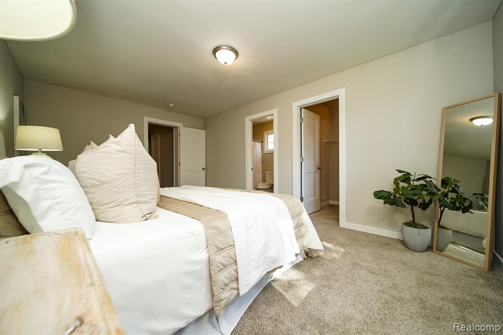23610 Morton Street, Oak Park, MI 48237 — Photo 51