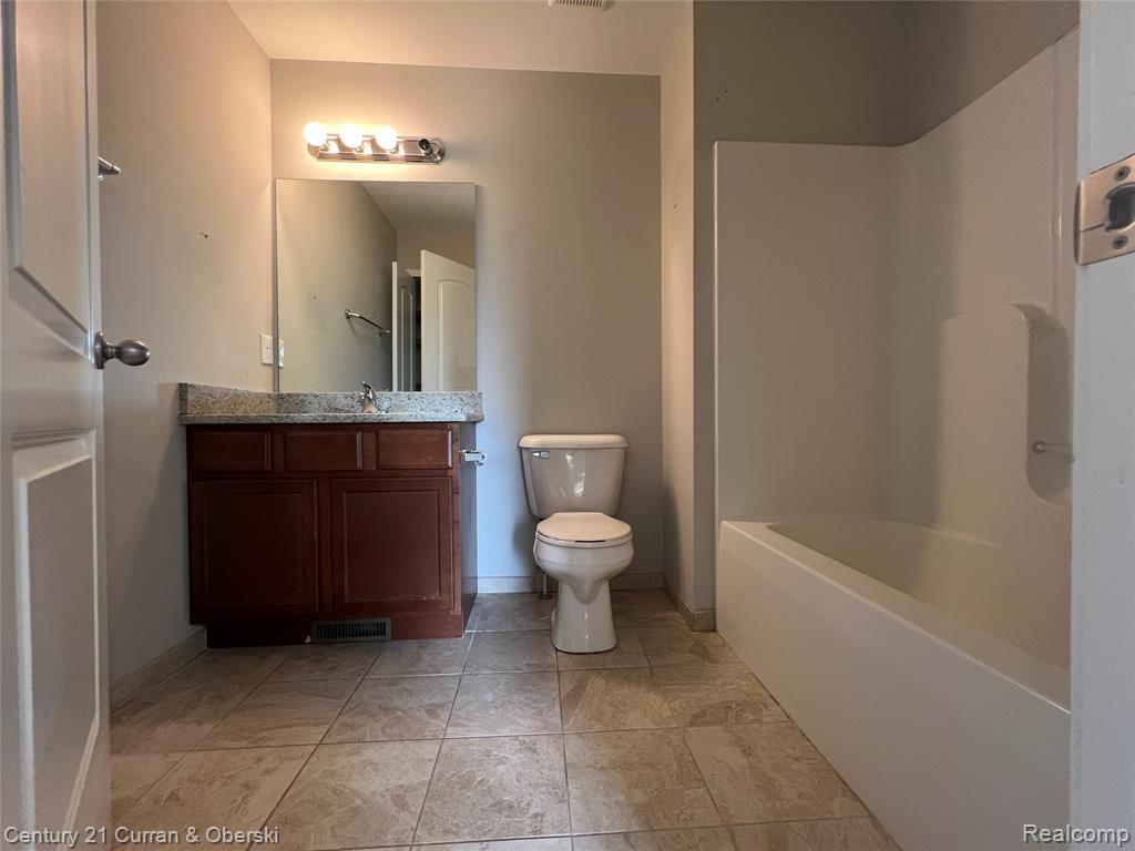 3493 Silver Stone Drive, Milford, MI 48380 — Photo 20
