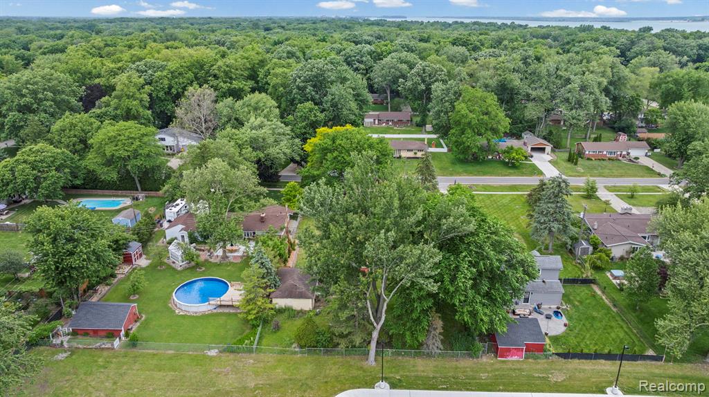 7993 CHURCH Road, Grosse Ile, MI 48138 — Photo 33
