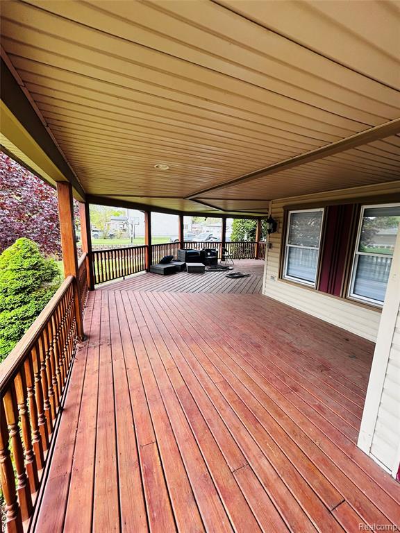 8186 Lenore Street, Dearborn Heights, MI 48127 — Photo 53