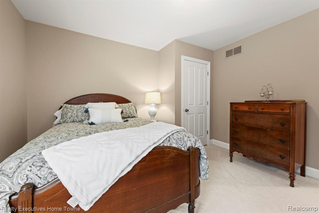 3830 Arlington Avenue, Fort Gratiot, MI 48059 — Photo 35