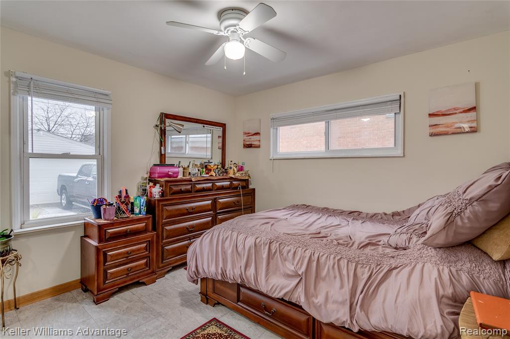 7308 Orchard Avenue, Dearborn, MI 48126 — Photo 8