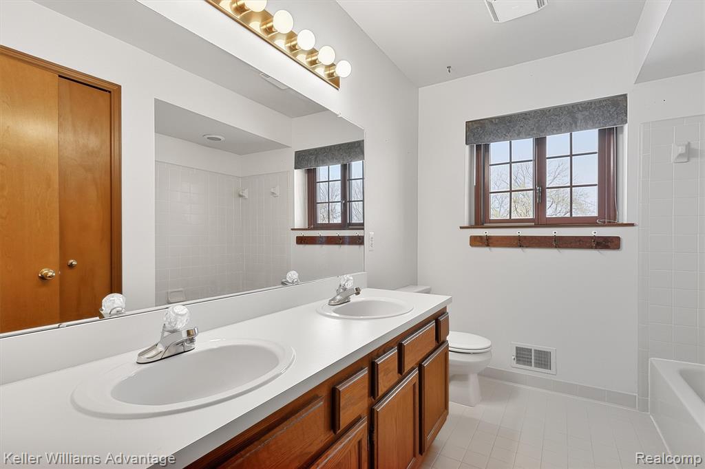 40051 Finley Drive, Canton, MI 48188 — Photo 26