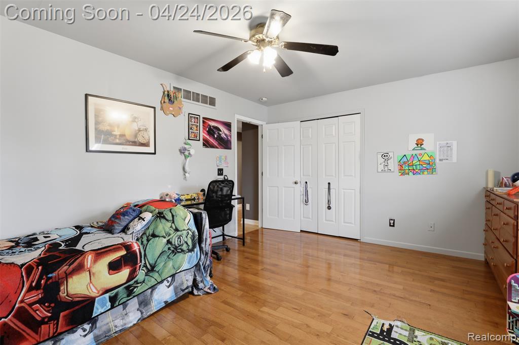 54638 Beacon Cove Circle, New Baltimore, MI 48047 — Photo 32