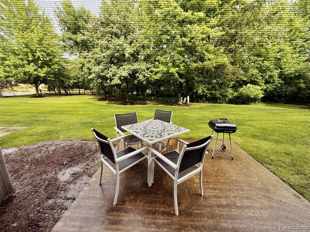 609 Cherry Orchard Road, Canton, MI 48188 — Photo 17