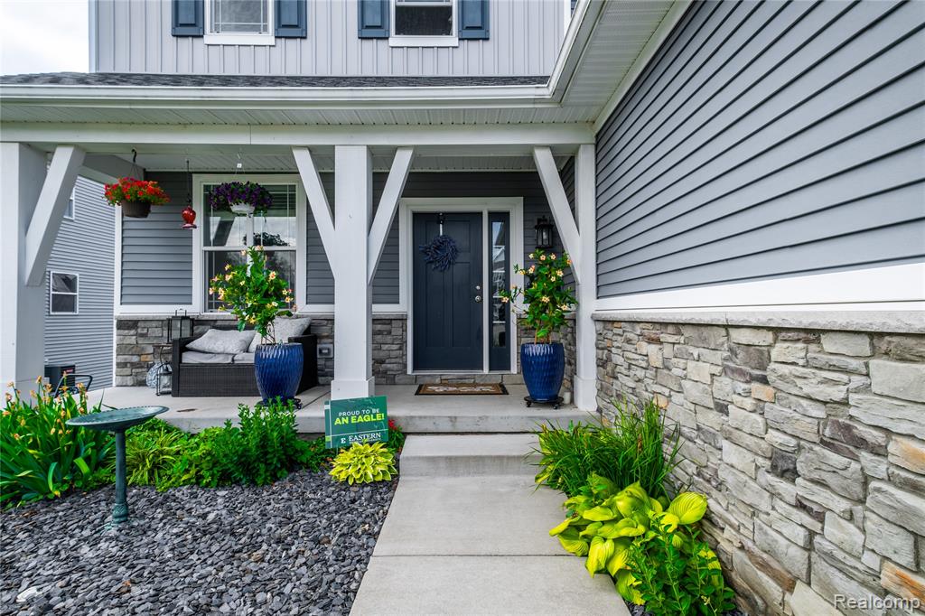 19908 Danube Court, Chelsea, MI 48118 — Photo 4
