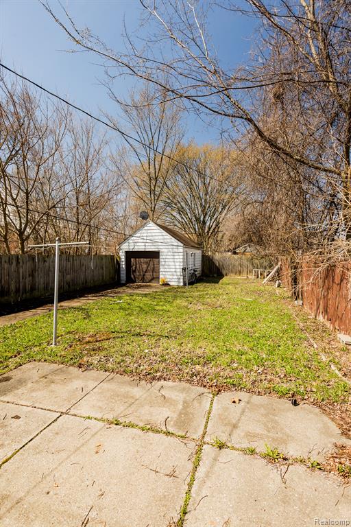 7551 RUTHERFORD Street, Detroit, MI 48228 — Photo 27