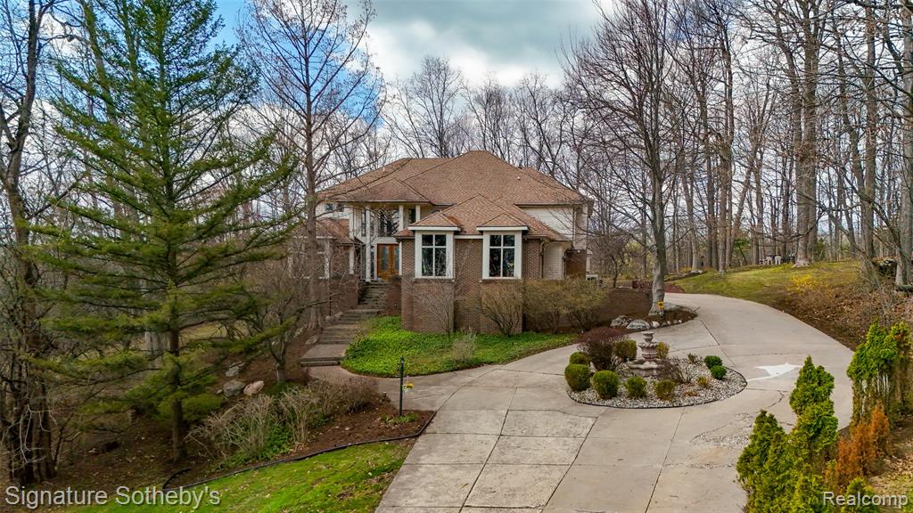 2131 Birchwood Way, Bloomfield Hills, MI 48302 — Photo 58