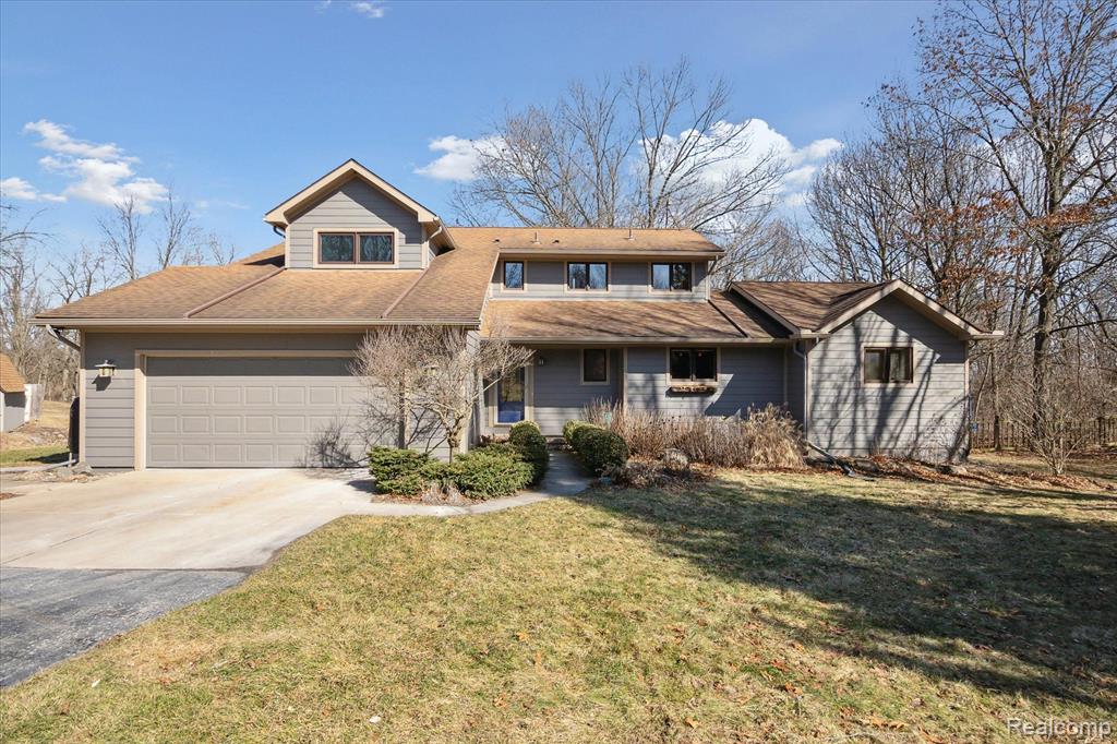 5836 DUTCH HILL Drive, Ann Arbor, MI 48105 — front exterior