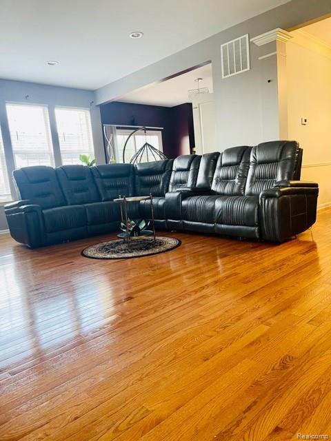 45322 Bartlett Drive, Novi, MI — Photo 13