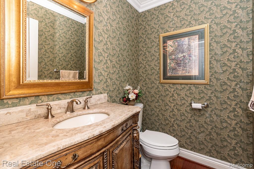 6595 Edith Court, Troy, MI 48085 — Photo 34