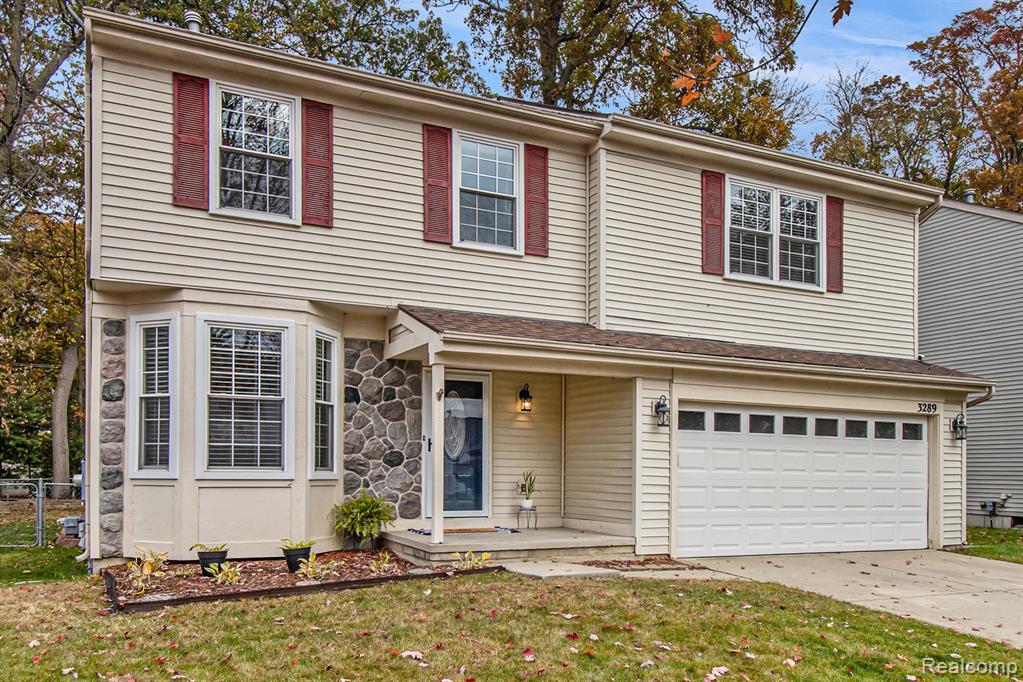3289 Hilltop Drive, Holly, MI 48442 — Photo 4