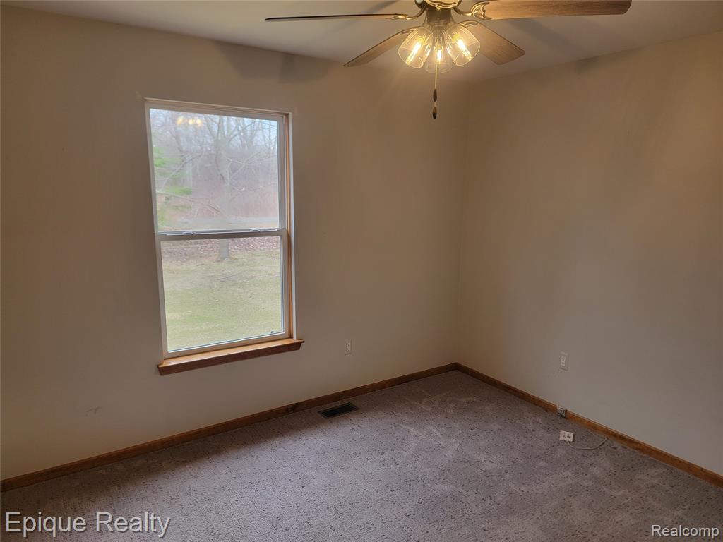 416 River Valley Drive, Marine, MI — Photo 16