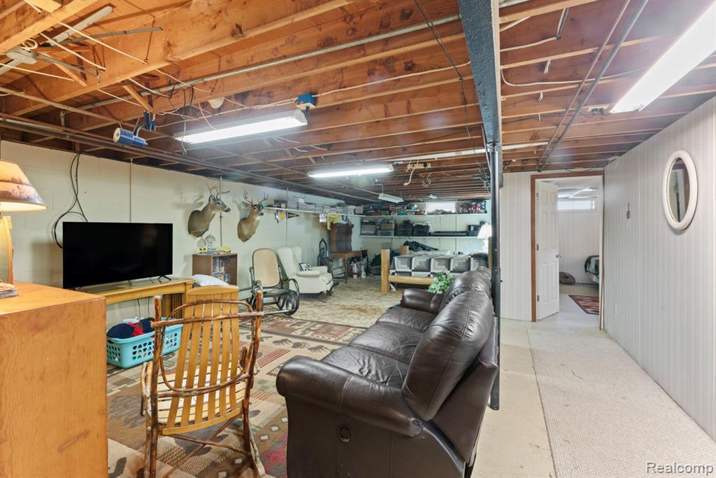 5067 Hemingway Lake Road, Otter Lake, MI 48464 — Photo 15