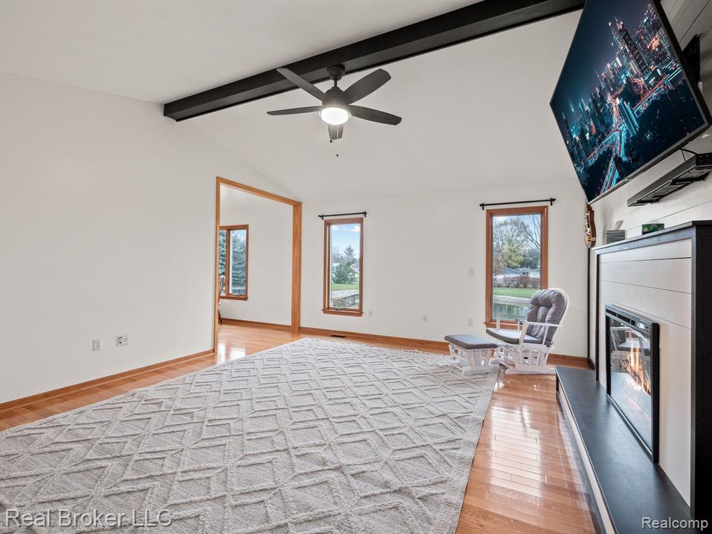 7265 Wood Pointe Drive, Almont, MI 48003 — Photo 5