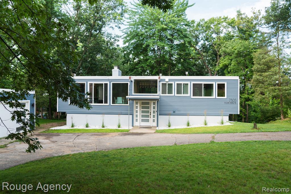 7305 SCENIC RIDGE Drive, Clarkston, MI — Photo 14