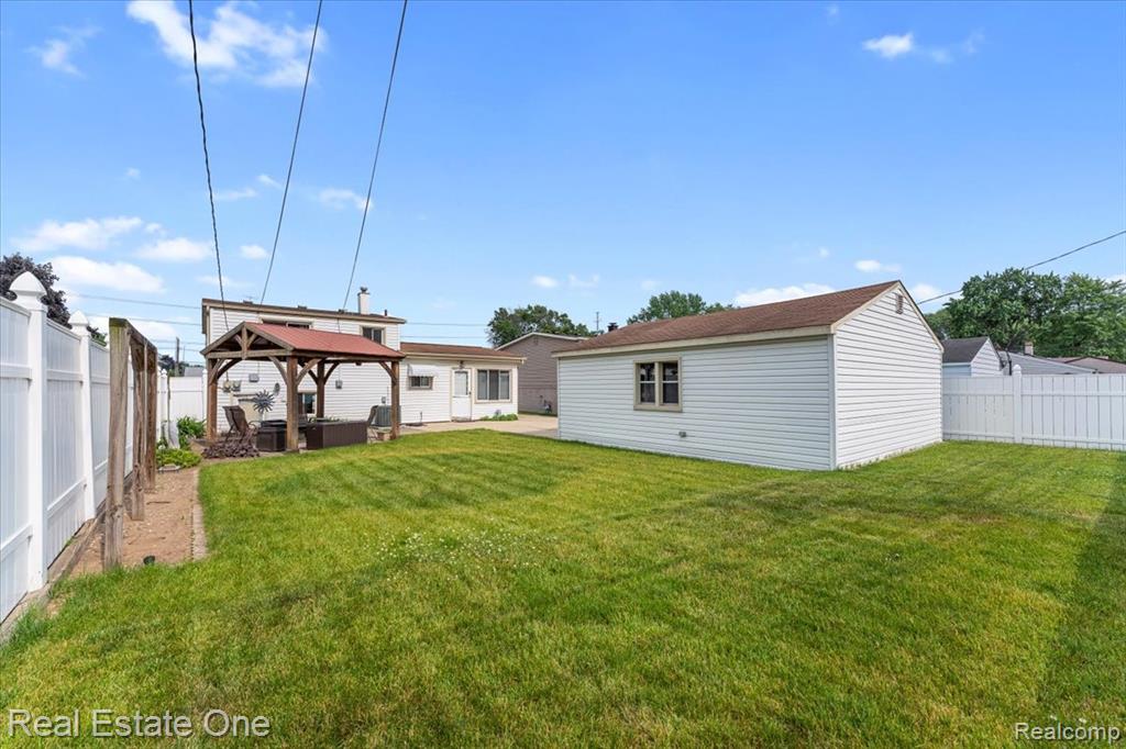9454 Birch Street, Taylor, MI 48180 — Photo 20